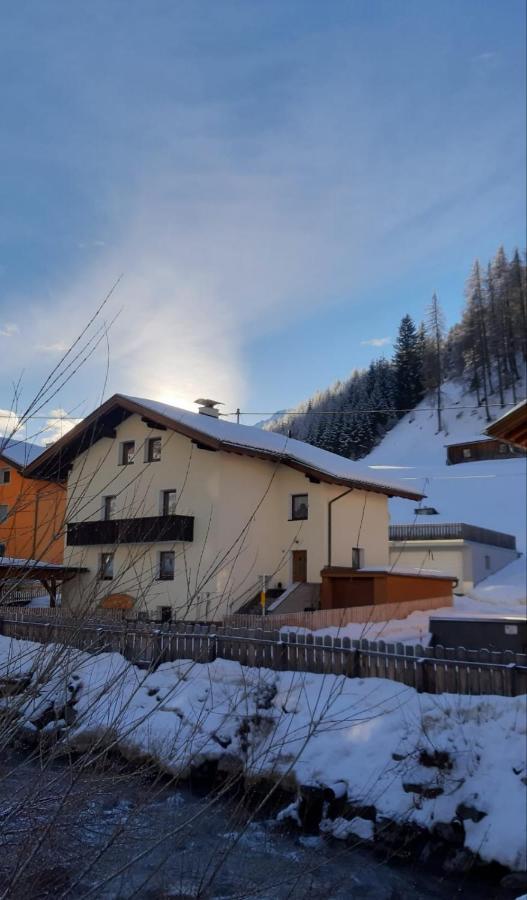 Ferienwohnung Eller 79 Vals Luaran gambar